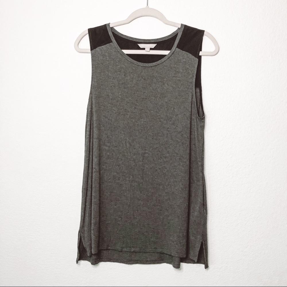Banana Republic Factory Sleeveless Grey and Black Tee Top Size Large